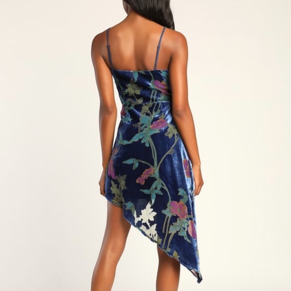 NWT Lulus Evenings with You Blue Floral Asymmetrical Velvet Dress - Picture 5 of 7